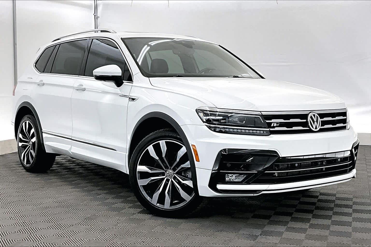 Thumbnail: 2020 Volkswagen Tiguan - 21