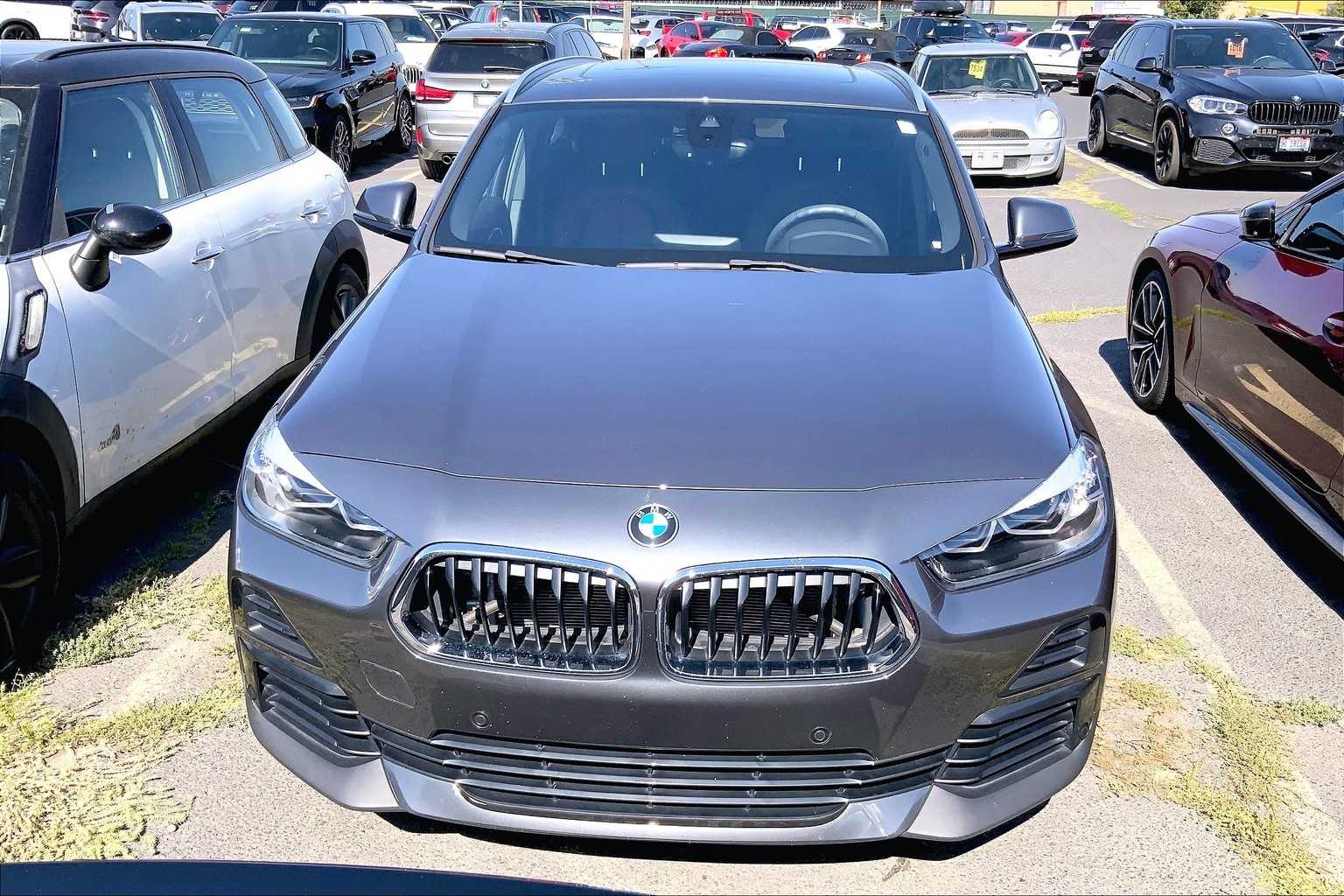 Thumbnail: 2021 BMW X2 - 6