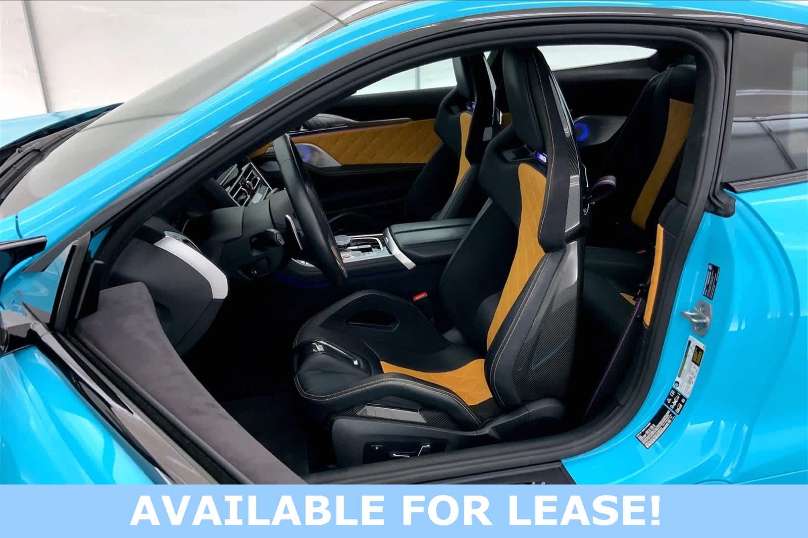 Thumbnail: 2025 BMW M8 - 11