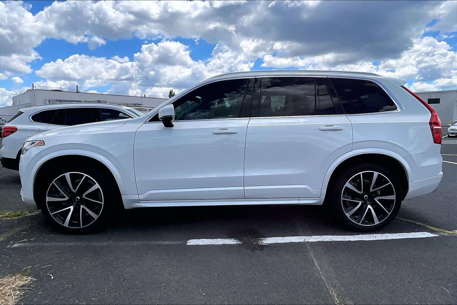 Thumbnail: 2020 Volvo XC90 - 3