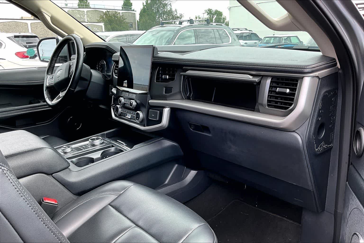 Thumbnail: 2024 Ford Expedition - 14