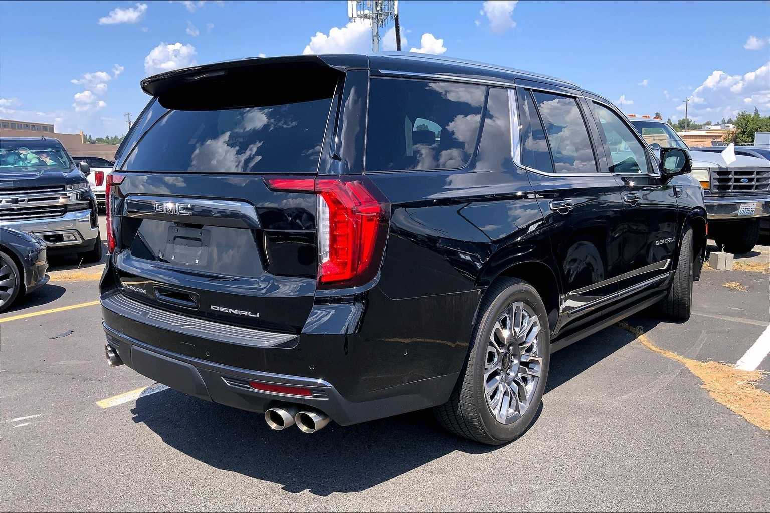 Thumbnail: 2023 GMC Yukon - 19