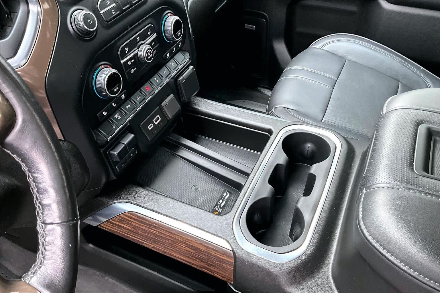 Thumbnail: 2021 Chevrolet Silverado 3500 - 17