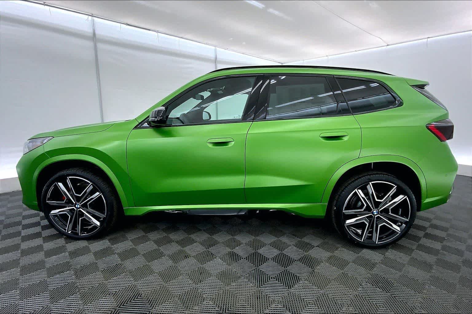 Thumbnail: 2026 BMW X1 - 3