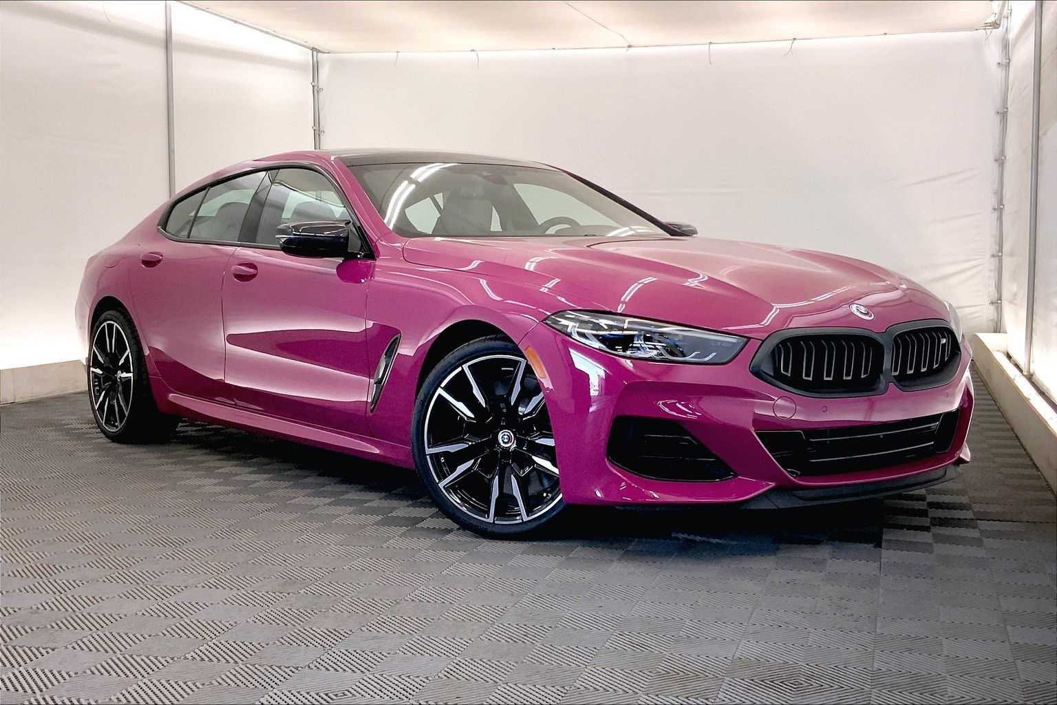 Thumbnail: 2026 BMW 8 Series - 21