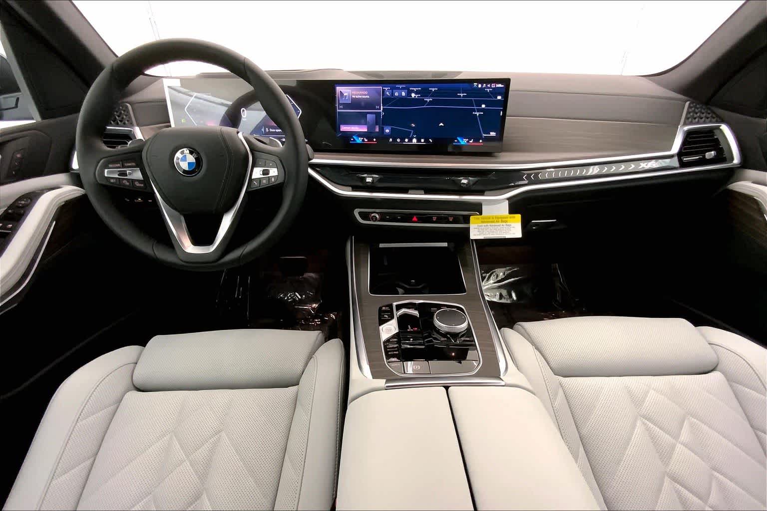 Thumbnail: 2026 BMW X5 - 10