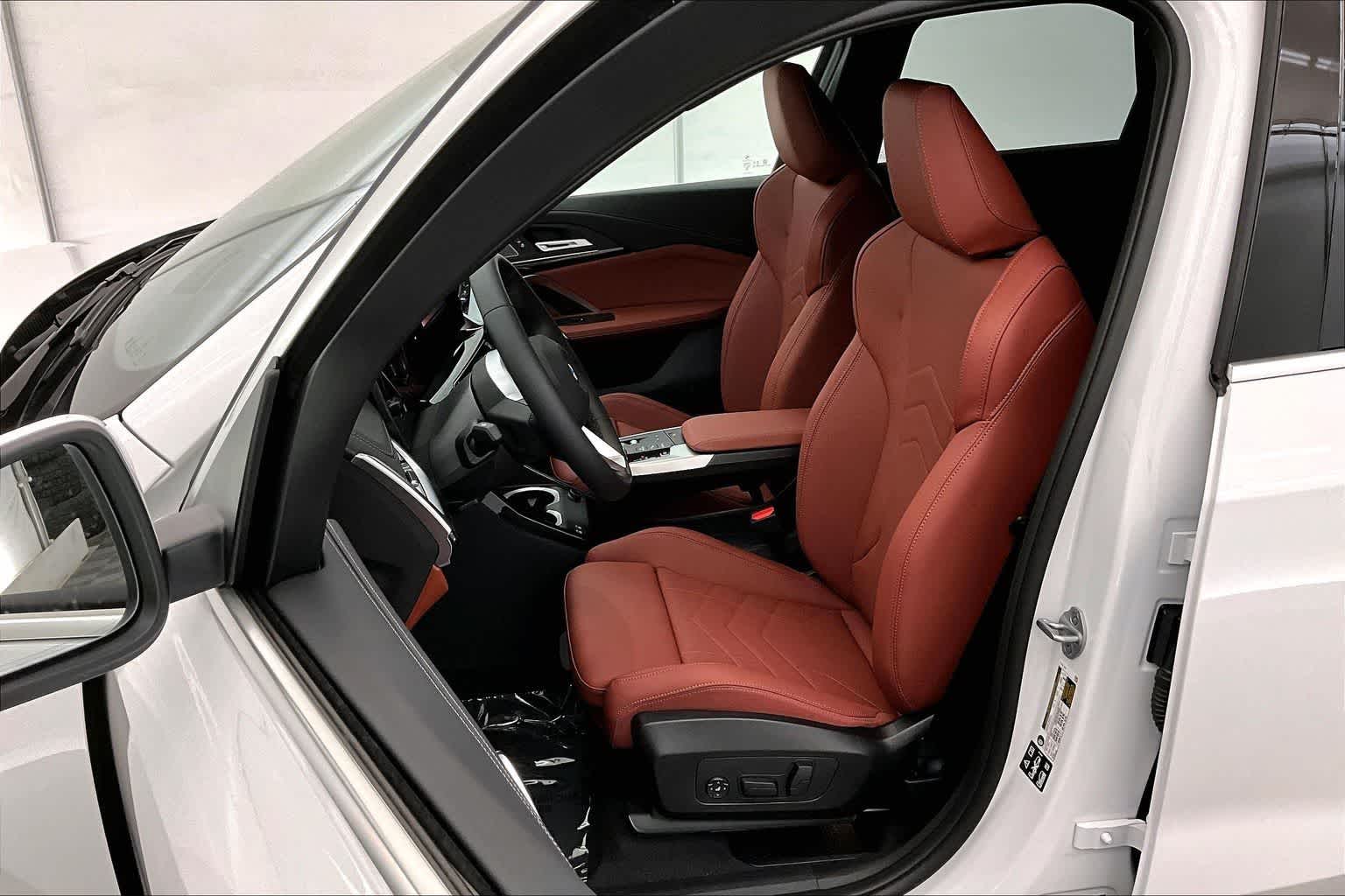 Thumbnail: 2026 BMW X1 - 11