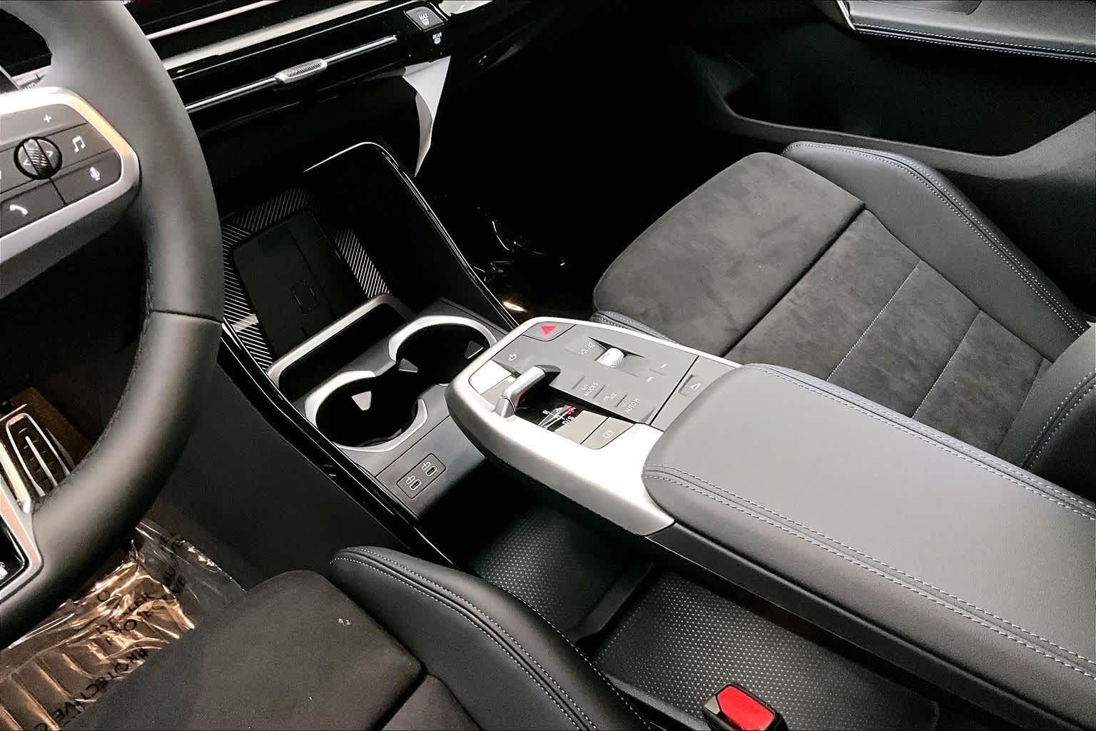 Thumbnail: 2026 BMW X1 - 17