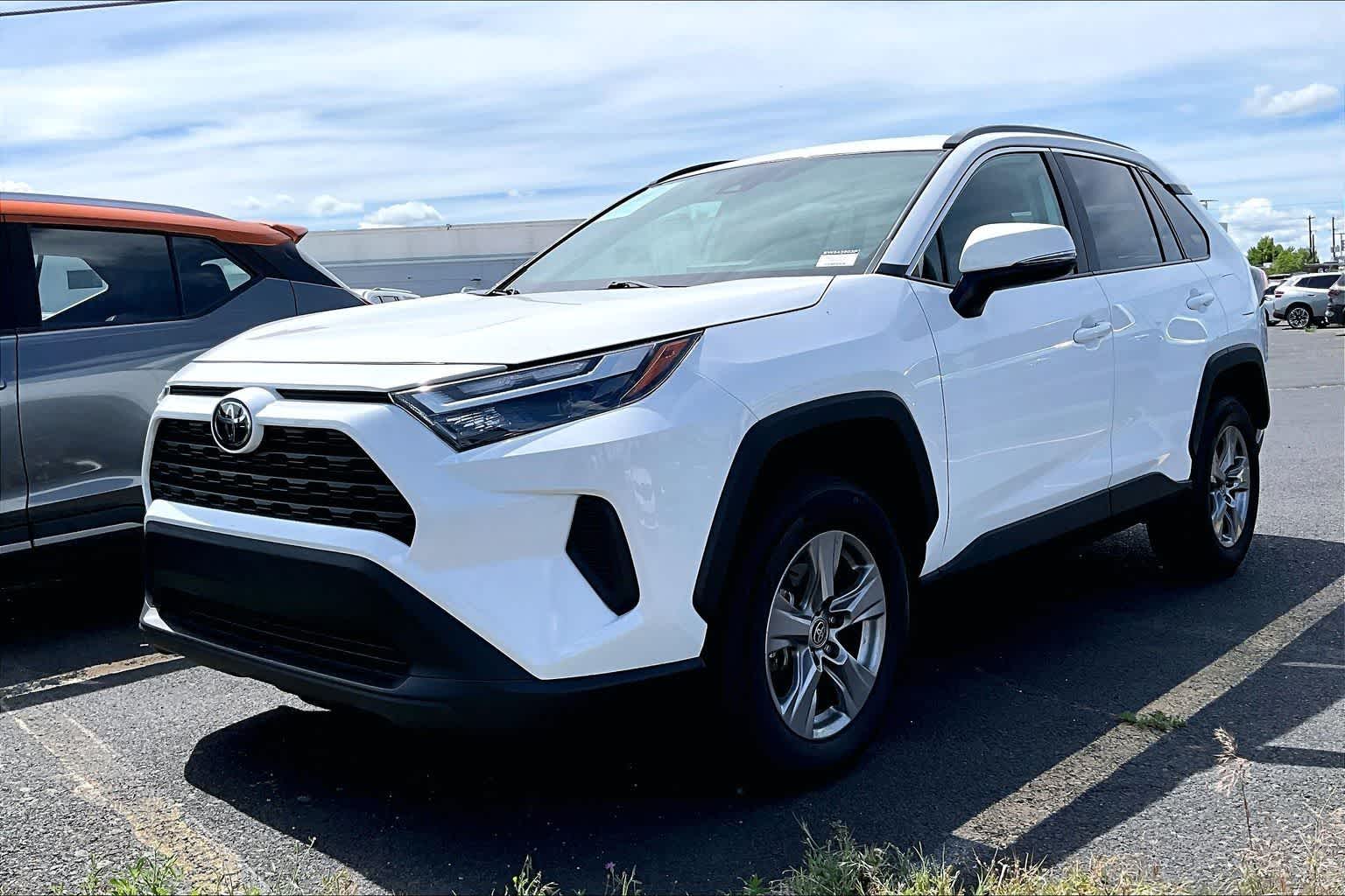 Thumbnail: 2025 Toyota RAV4 - 1