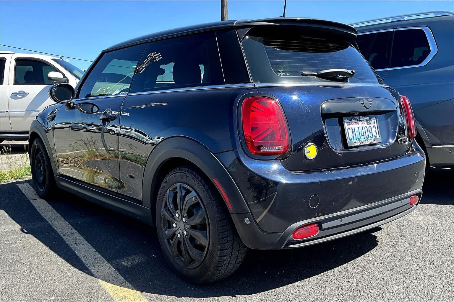 Thumbnail: 2024 MINI Cooper Hardtop - 4
