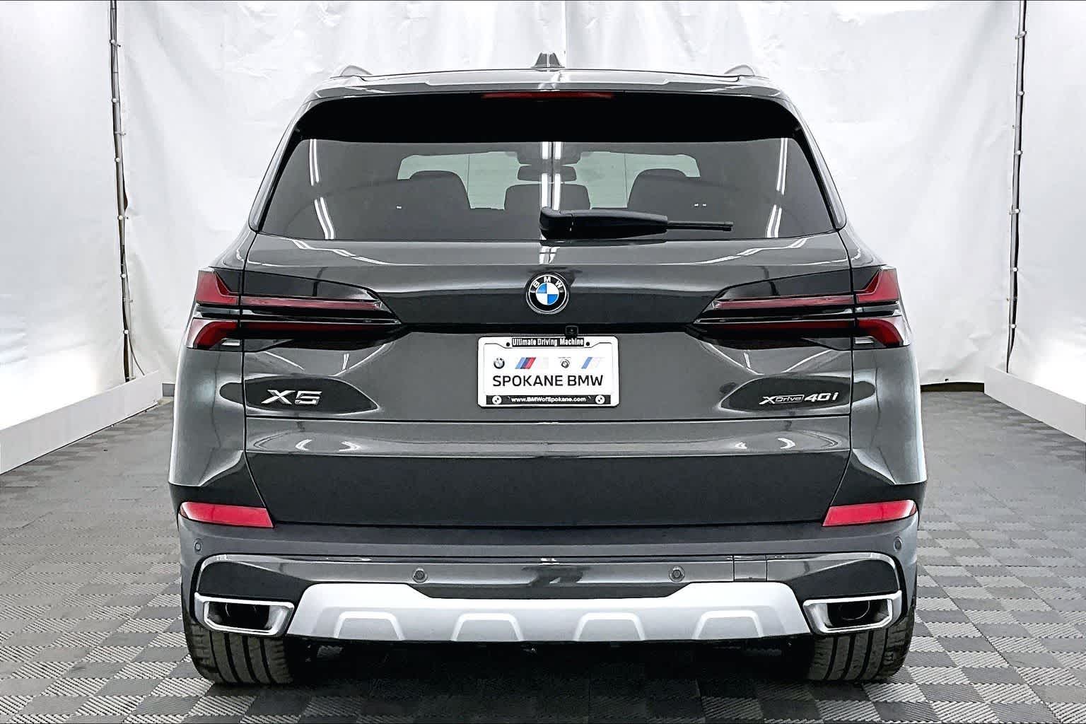 Thumbnail: 2026 BMW X5 - 5