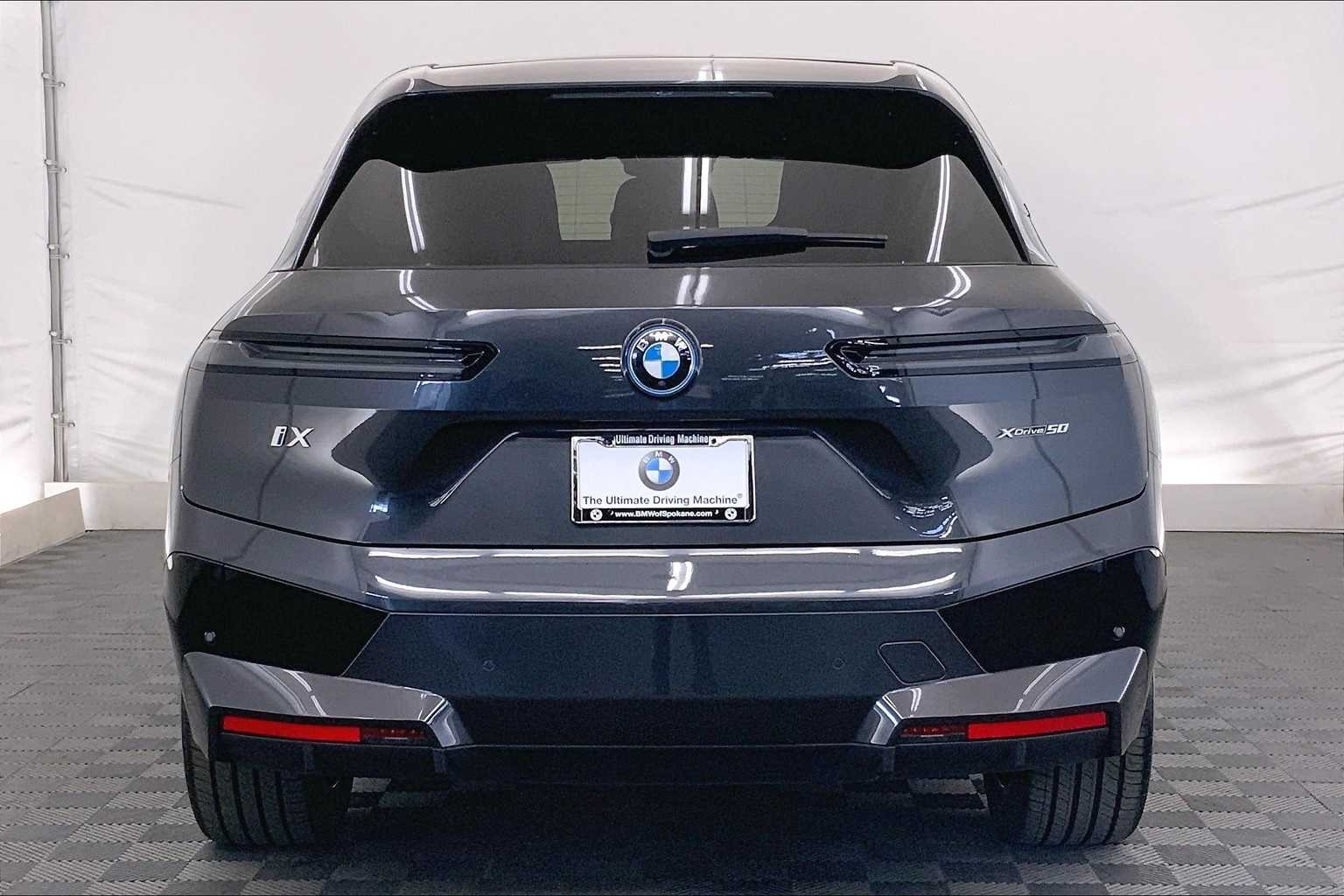 Thumbnail: 2024 BMW iX - 5