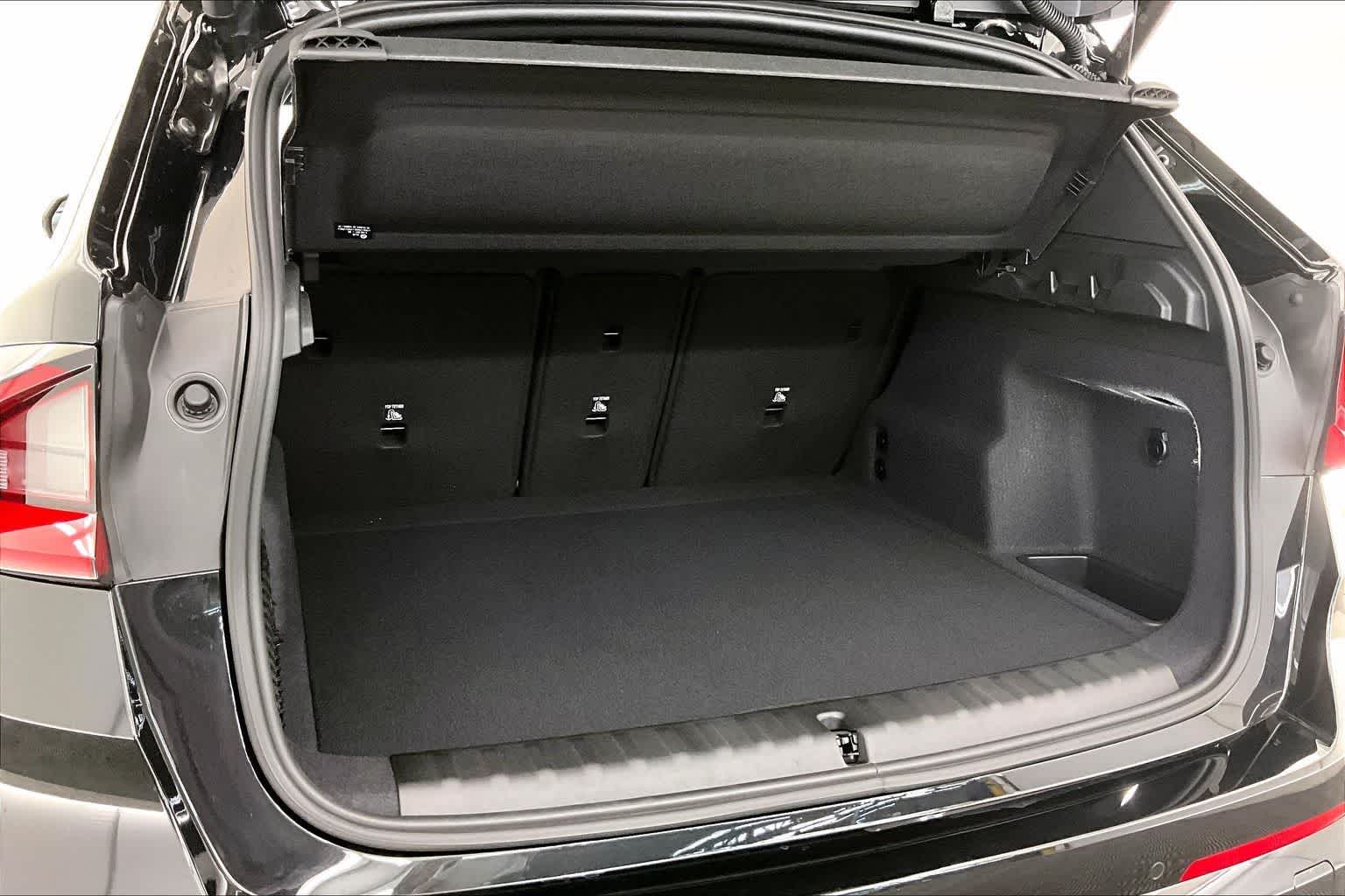 Thumbnail: 2026 BMW X1 - 19