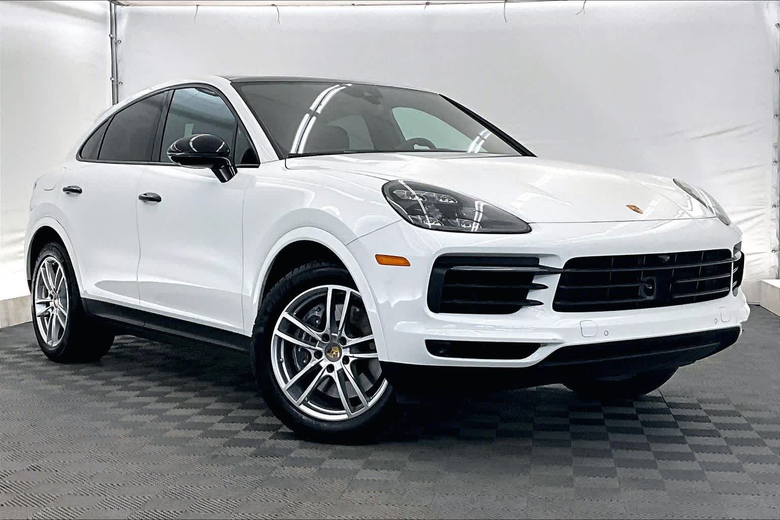 Thumbnail: 2021 Porsche Cayenne - 21