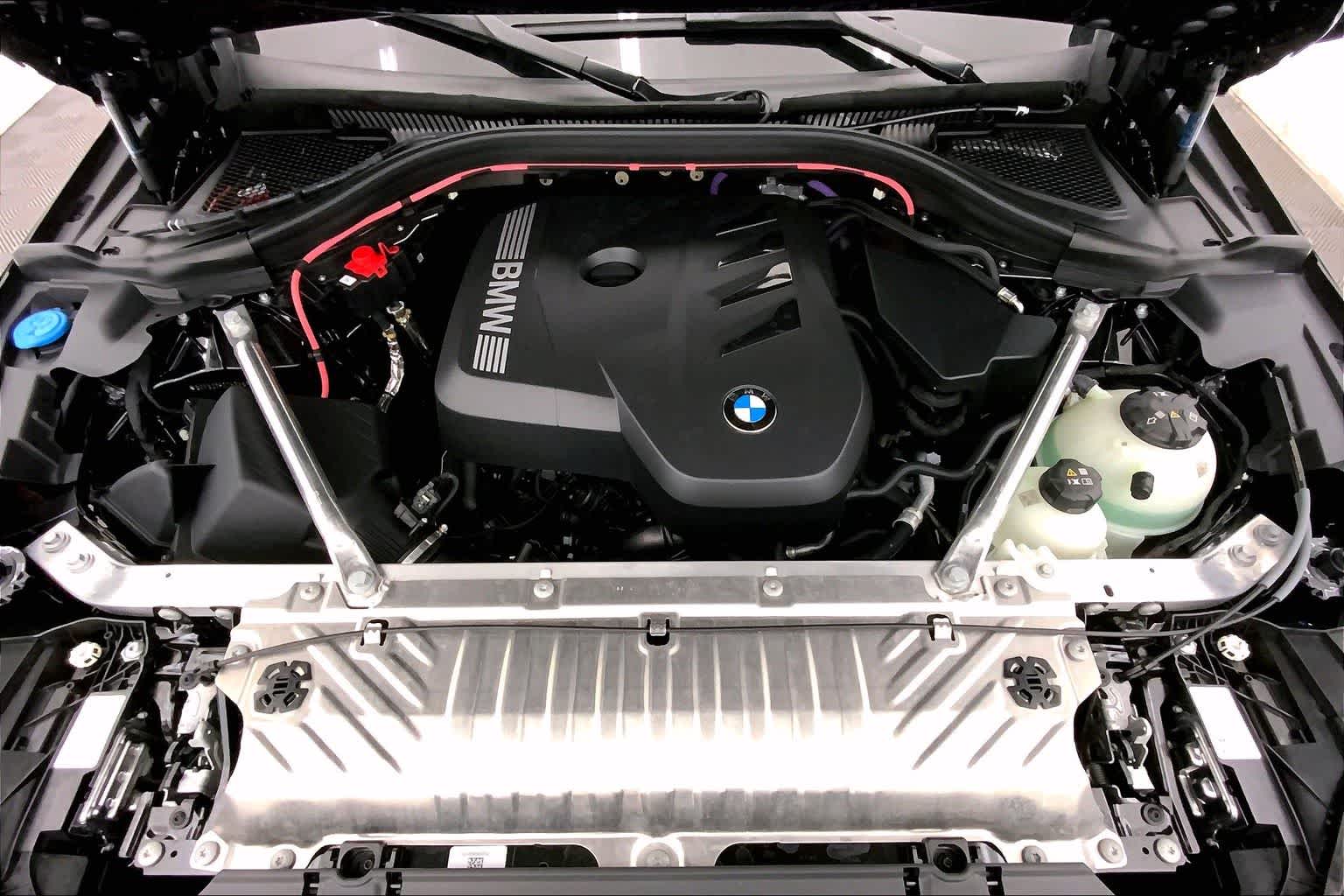 Thumbnail: 2025 BMW X3 - 9