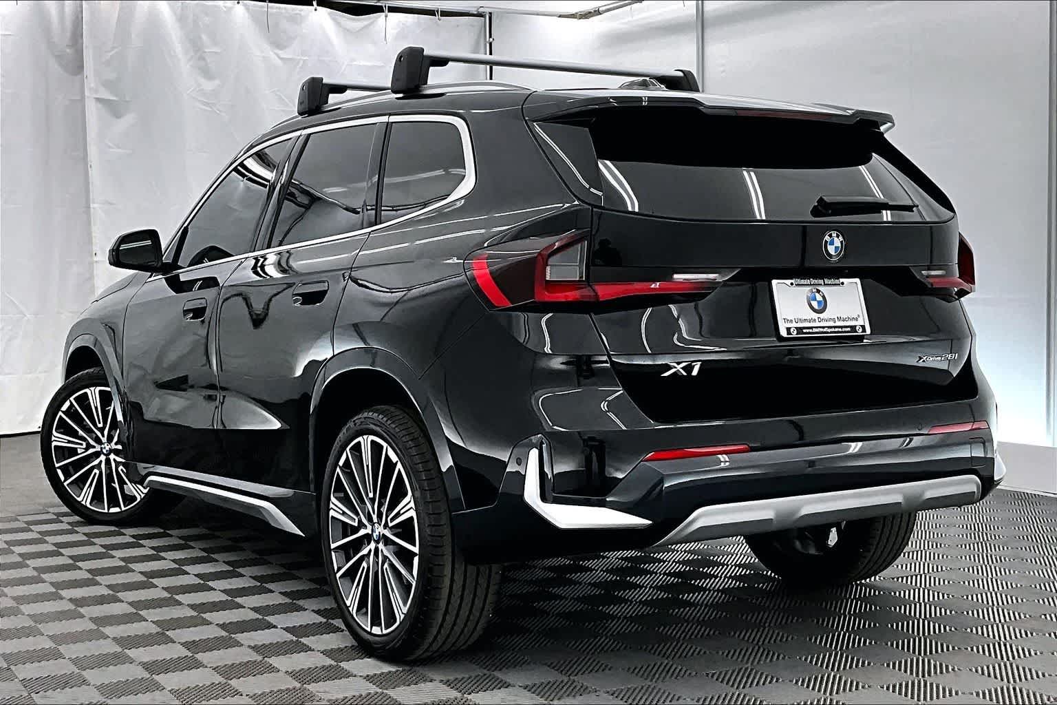 Thumbnail: 2025 BMW X1 - 4