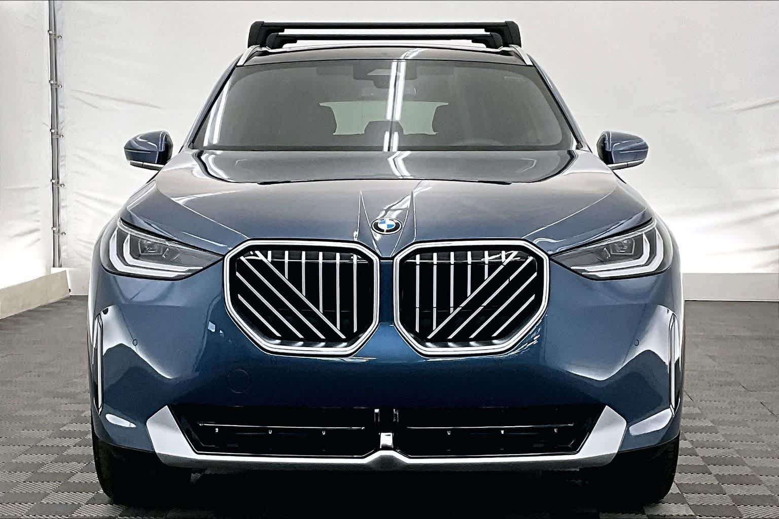 Thumbnail: 2026 BMW X3 - 6