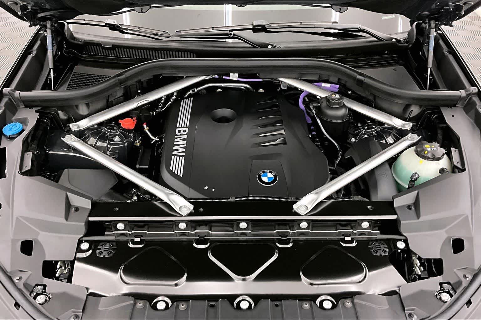Thumbnail: 2026 BMW X5 - 9