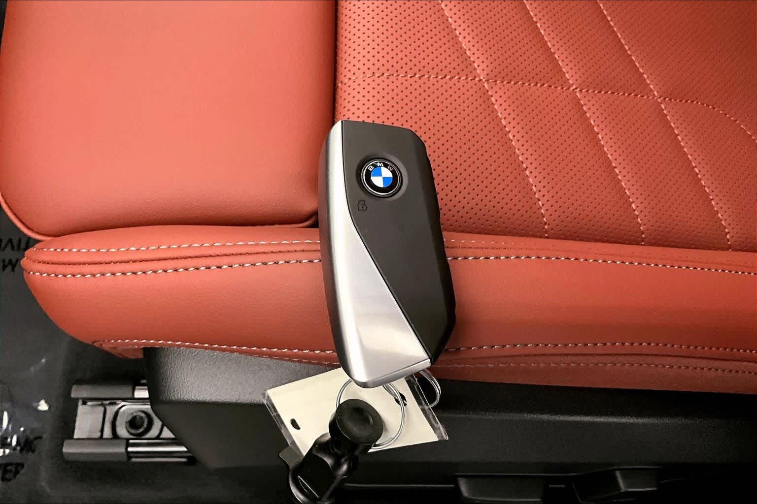 Thumbnail: 2026 BMW X1 - 20