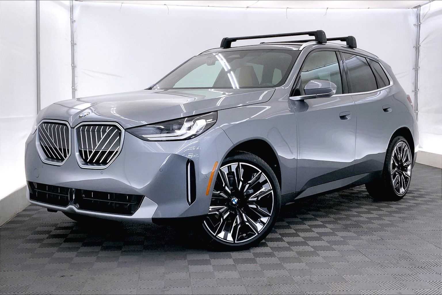 Thumbnail: 2025 BMW X3 - 1