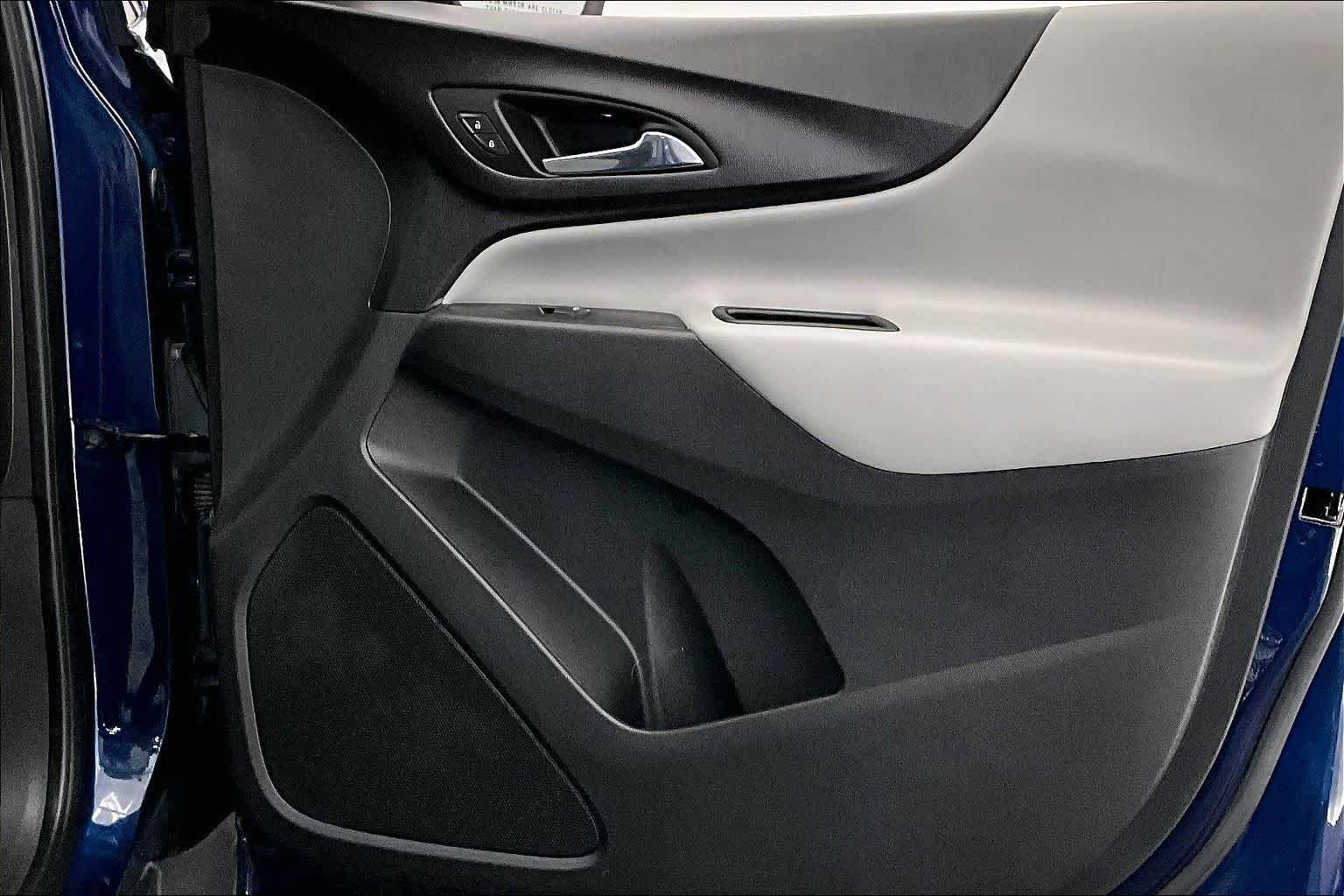 Thumbnail: 2023 Chevrolet Equinox - 28