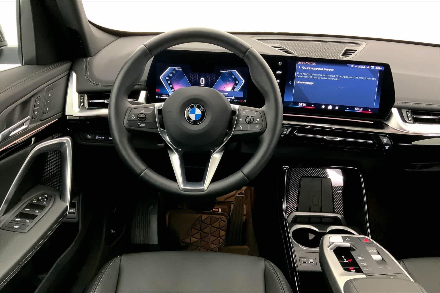Thumbnail: 2025 BMW X1 - 14