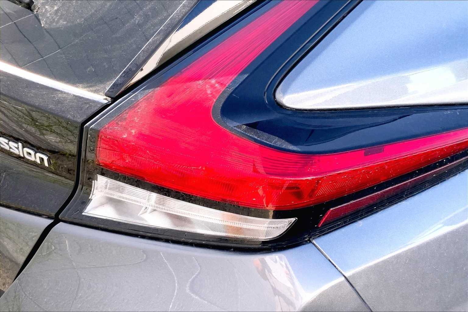 Thumbnail: 2019 Nissan Leaf - 5