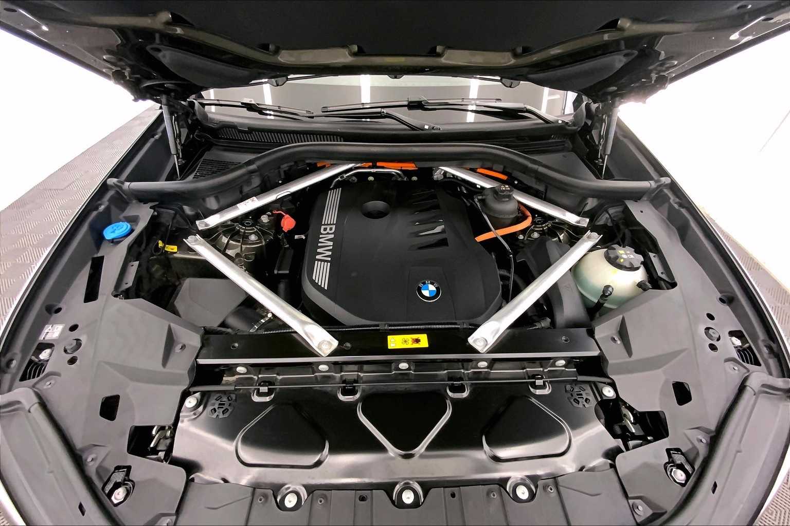 Thumbnail: 2024 BMW X5 - 9