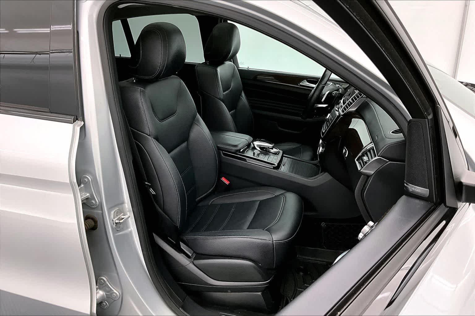 Thumbnail: 2016 Mercedes-Benz GLE - 13