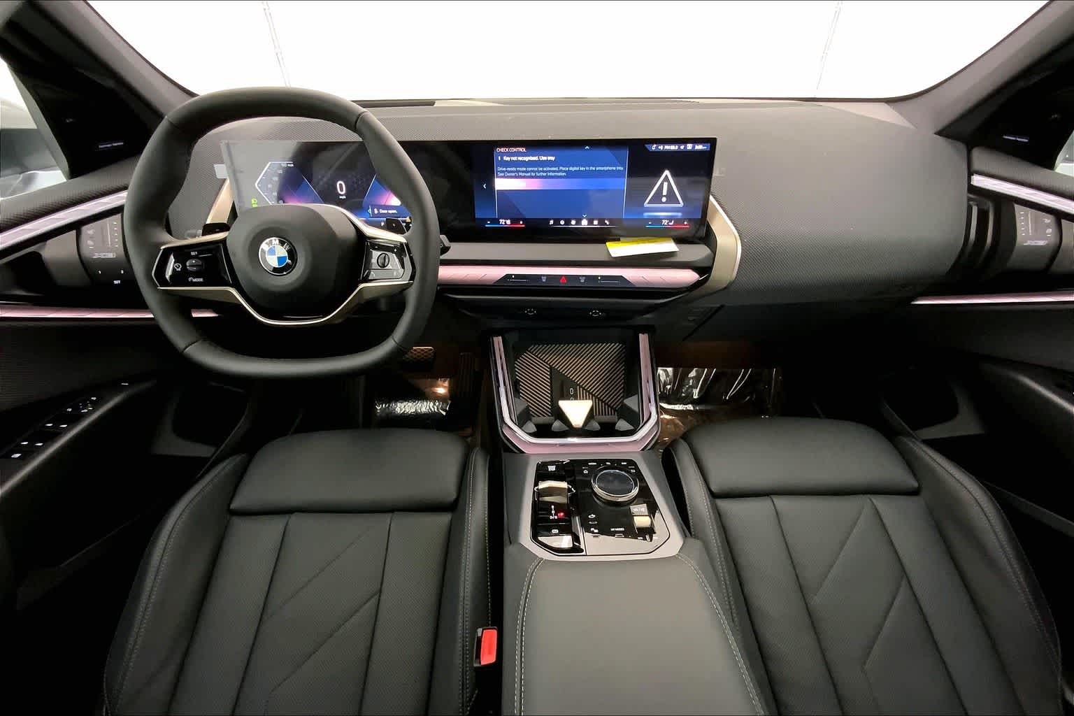 Thumbnail: 2025 BMW X3 - 10
