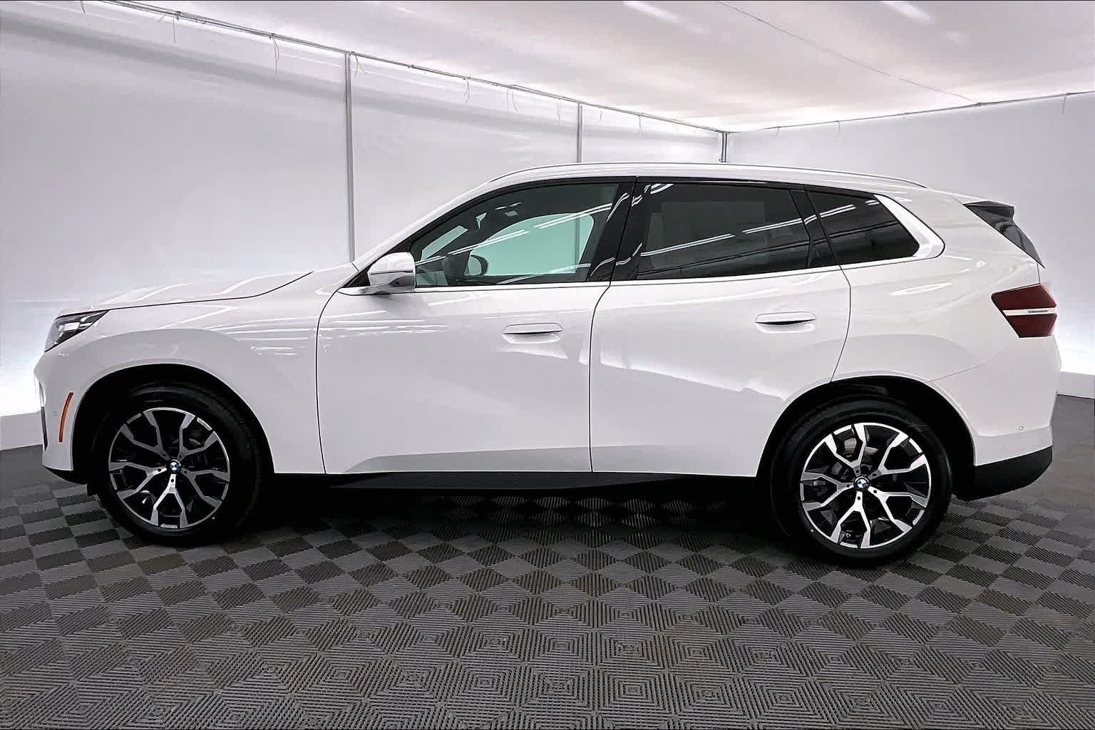 Thumbnail: 2026 BMW X3 - 3