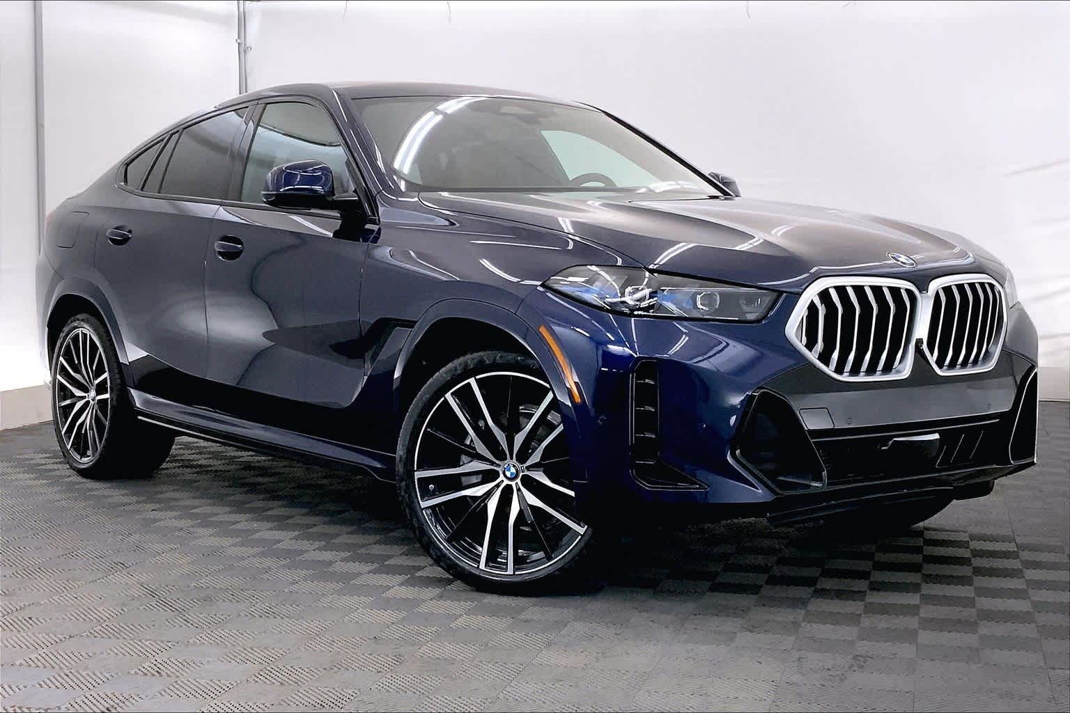 Thumbnail: 2026 BMW X6 - 21