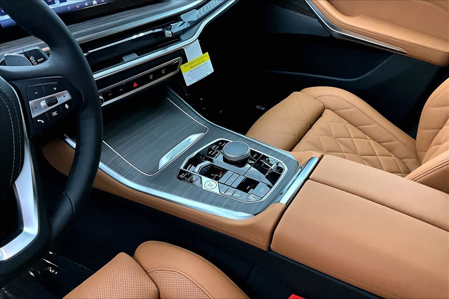 Thumbnail: 2026 BMW X5 - 17