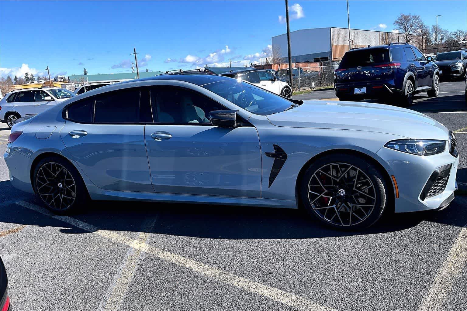 Thumbnail: 2023 BMW M8 - 9