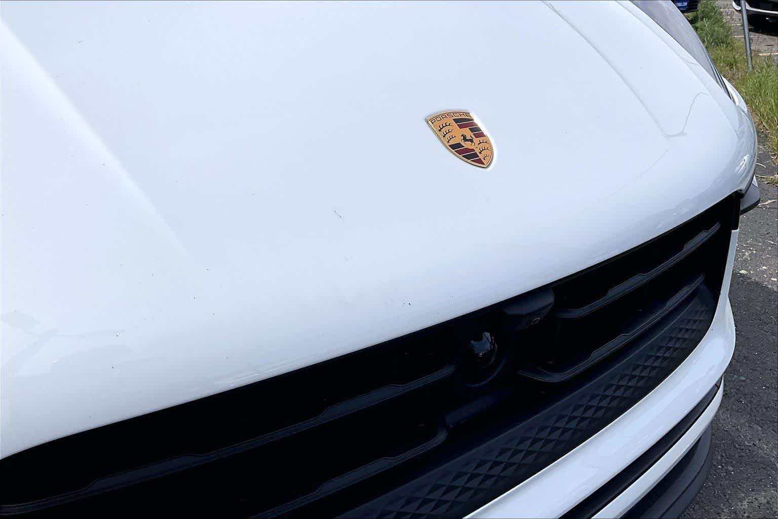 Thumbnail: 2024 Porsche Macan - 17