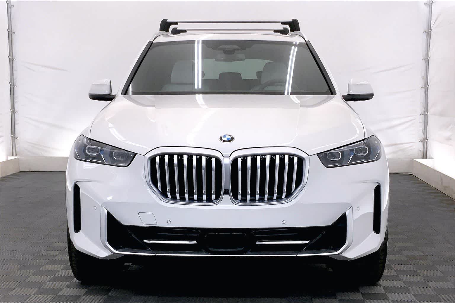 Thumbnail: 2026 BMW X5 - 6