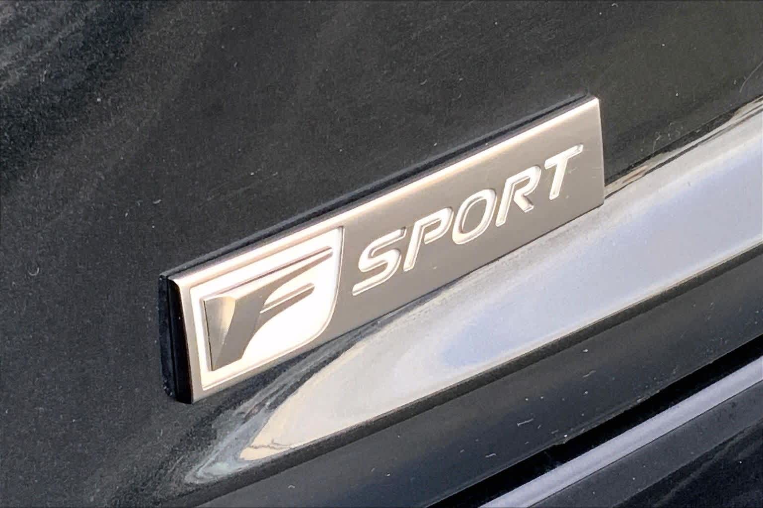 Thumbnail: 2020 Lexus IS - 6