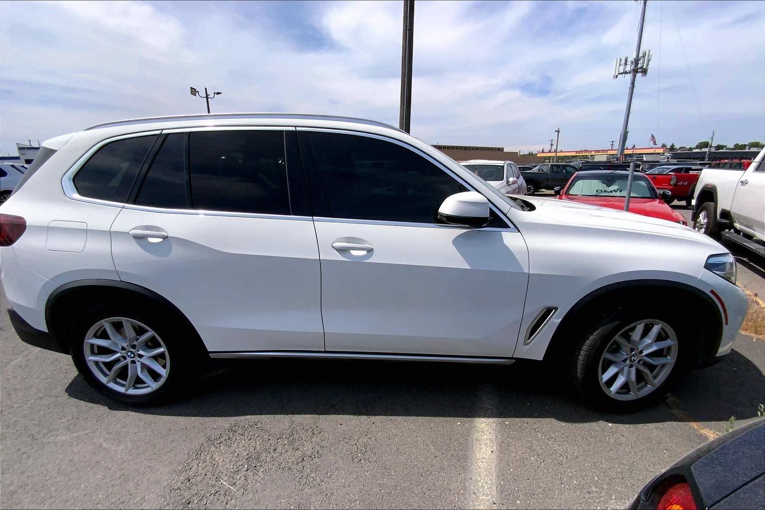 2022 BMW X5 xDrive40i 9