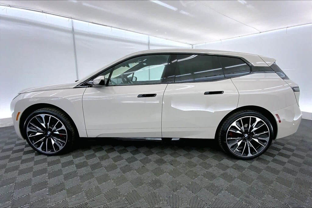 New 2026 BMW iX xDrive45 SUV