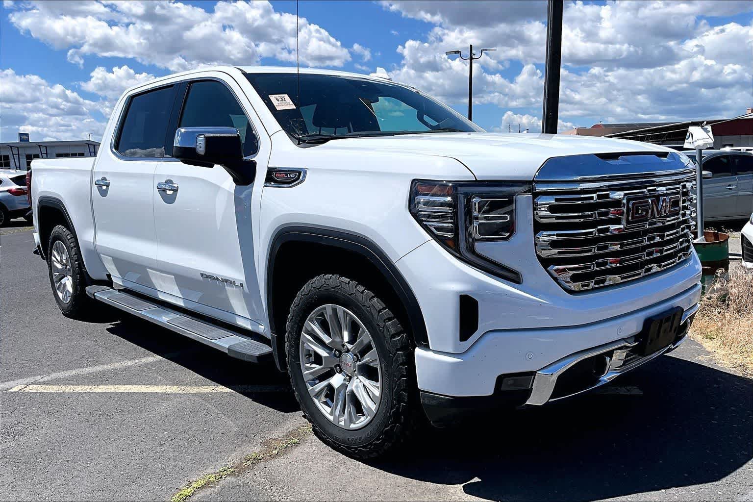 Thumbnail: 2023 GMC Sierra 1500 - 11