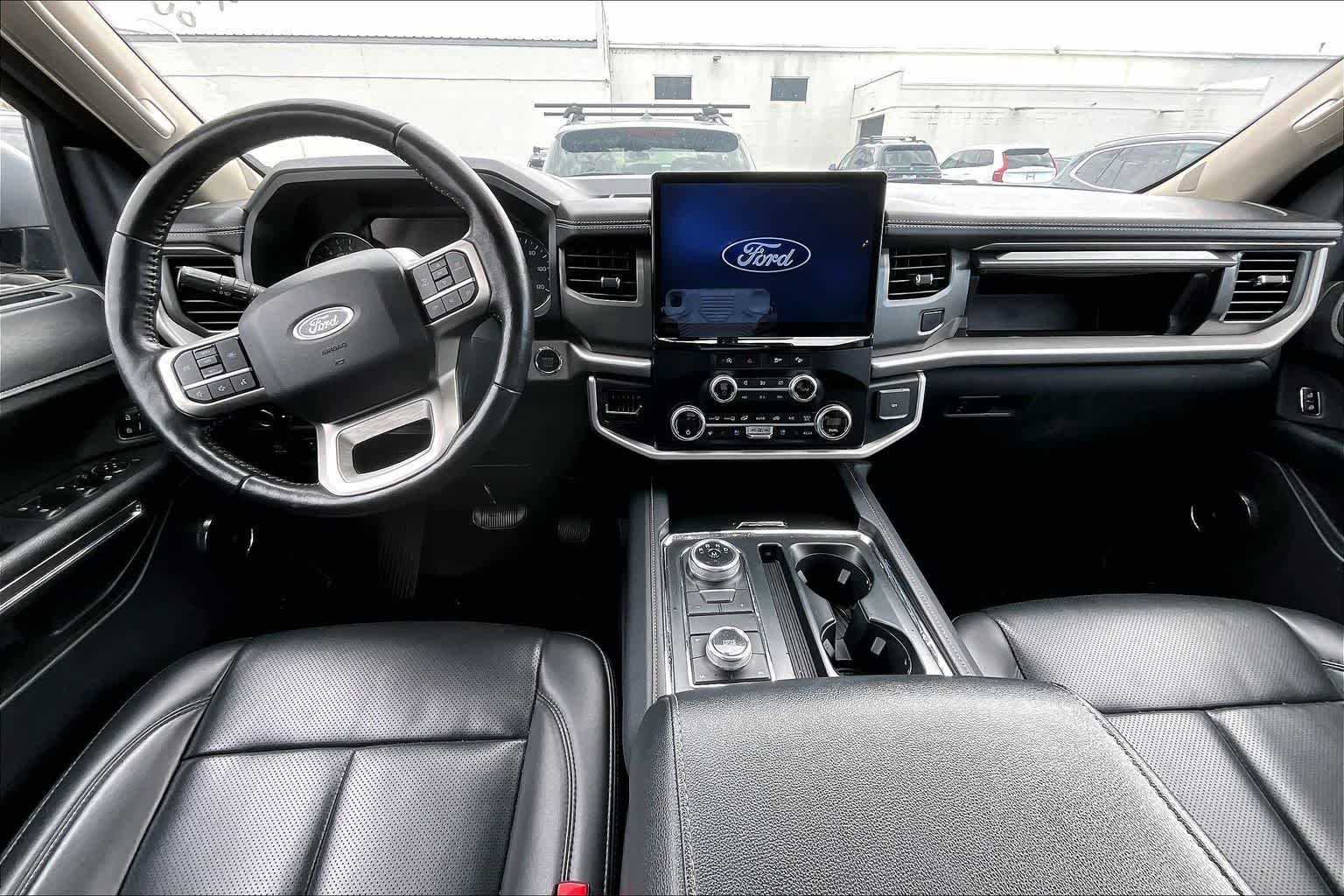 Thumbnail: 2024 Ford Expedition - 10