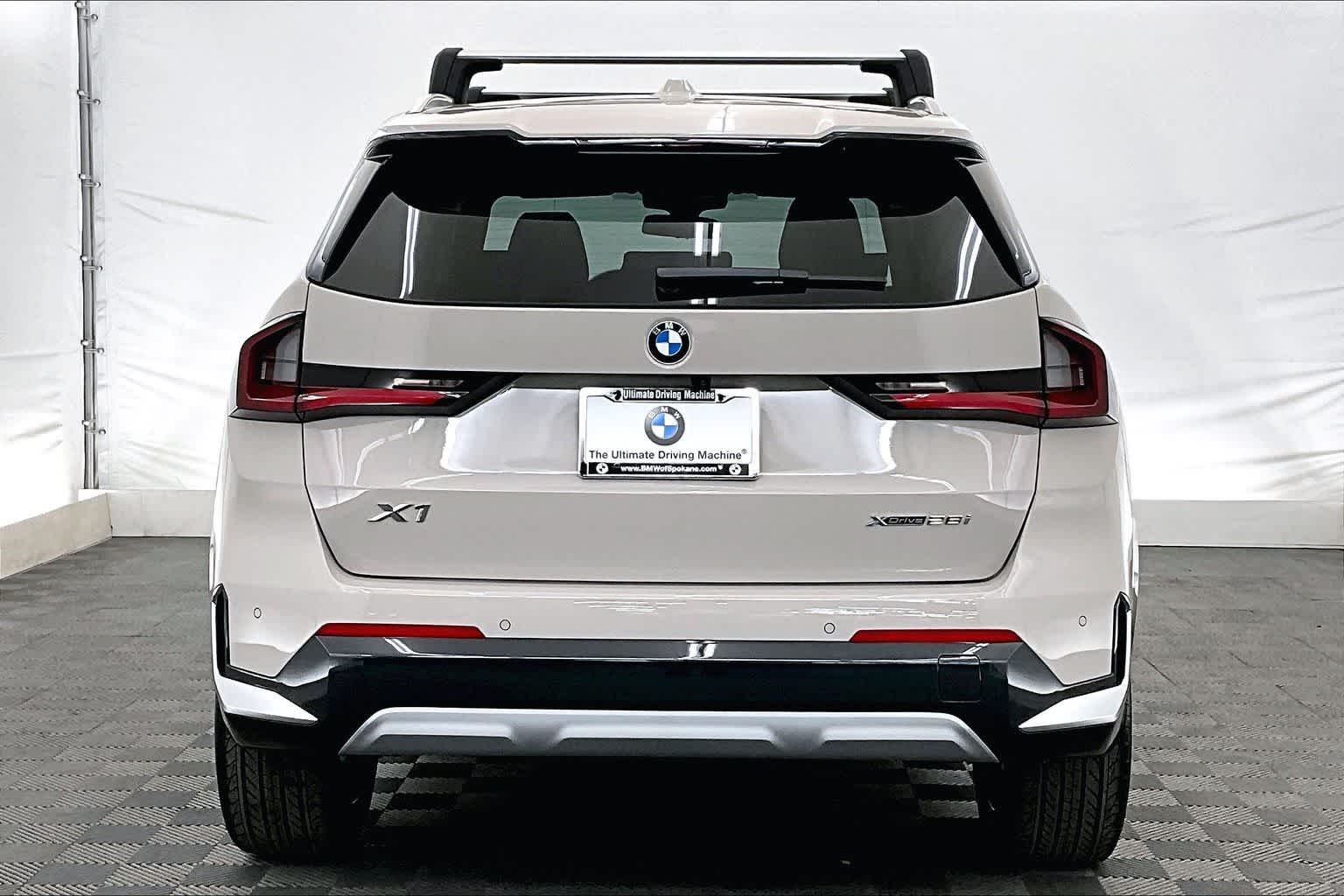 Thumbnail: 2026 BMW X1 - 5