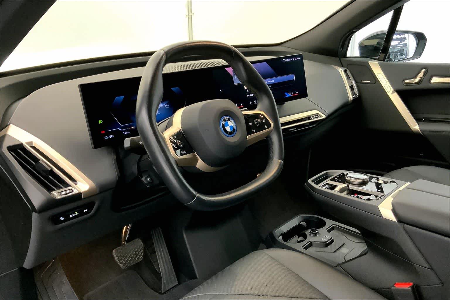 Thumbnail: 2024 BMW iX - 2