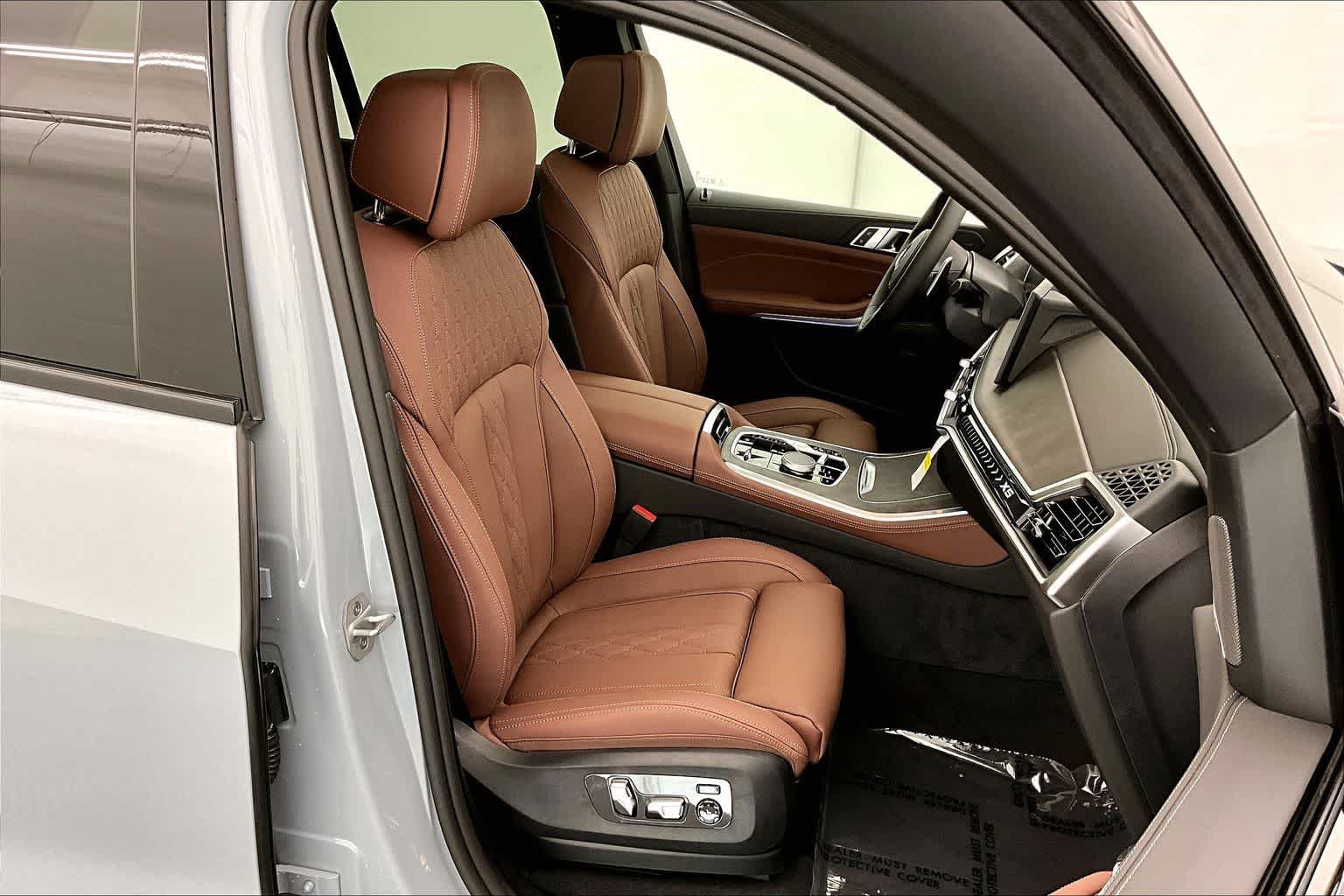 Thumbnail: 2026 BMW X5 - 14