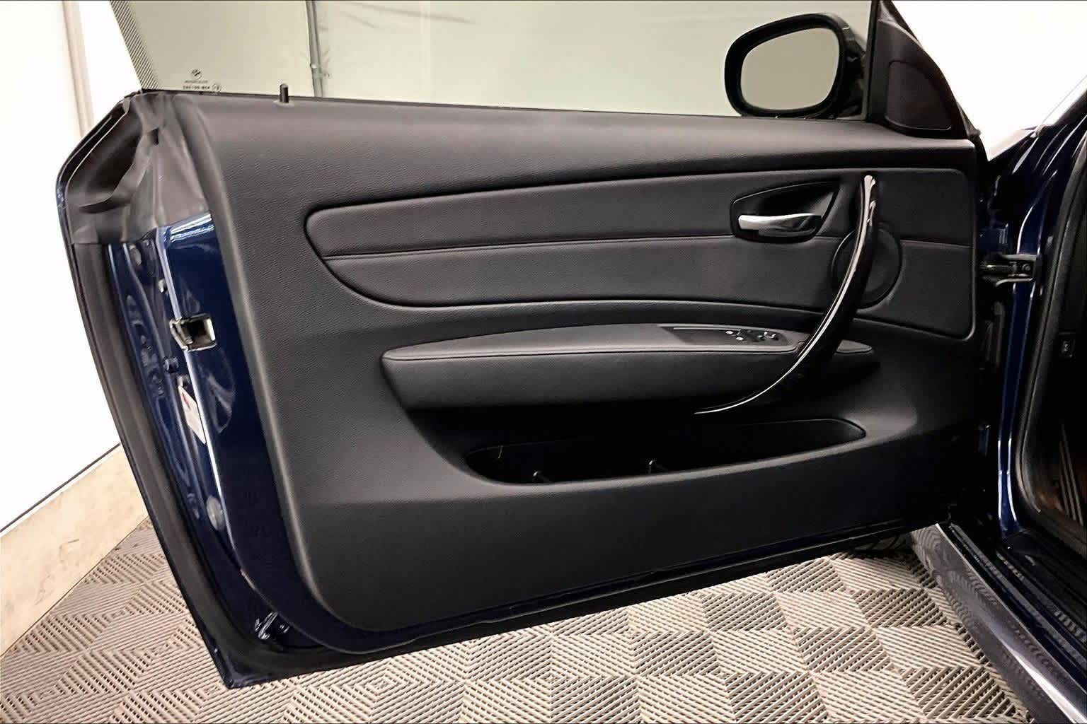 Thumbnail: 2013 BMW 1 Series - 26