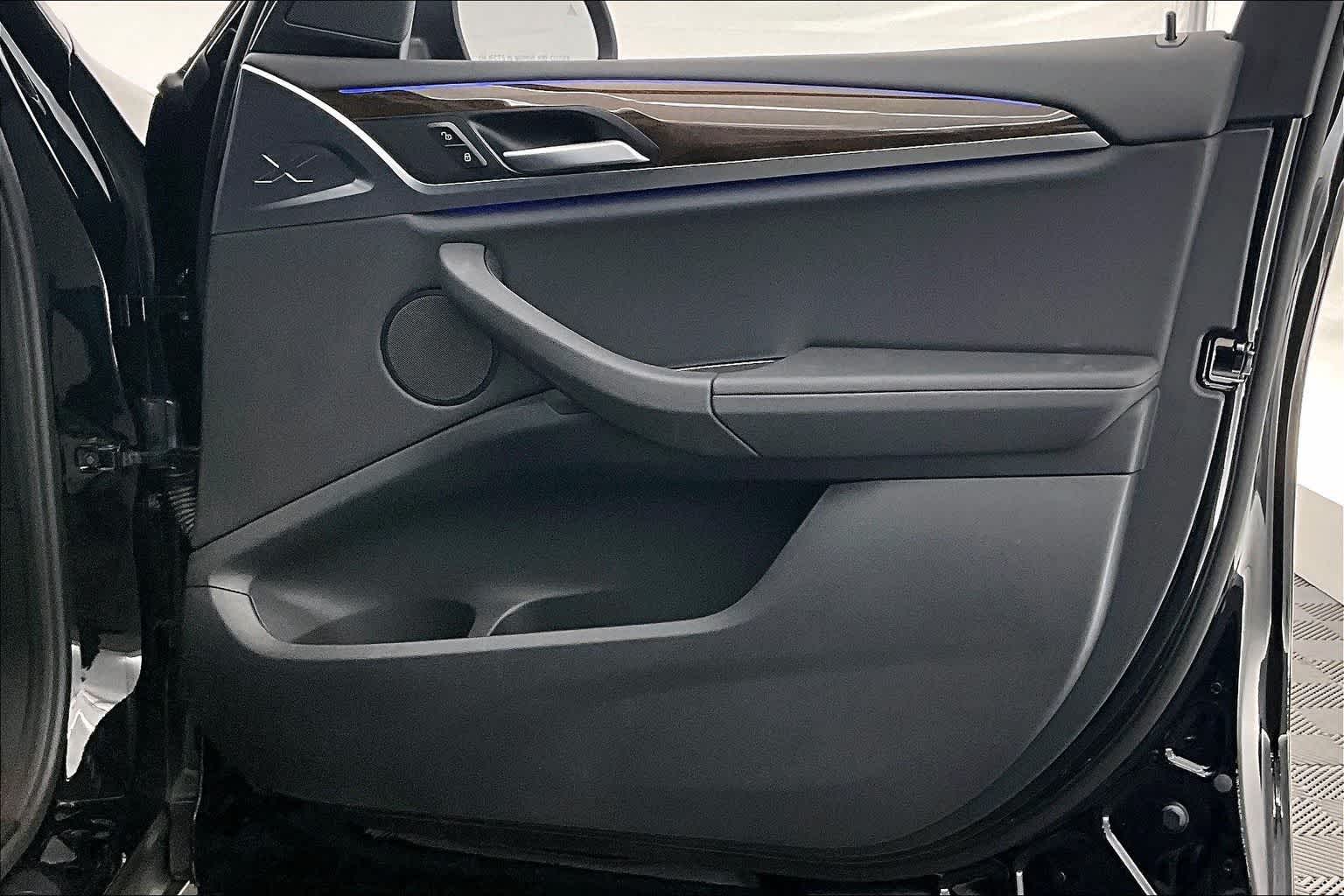 Thumbnail: 2024 BMW X3 - 28