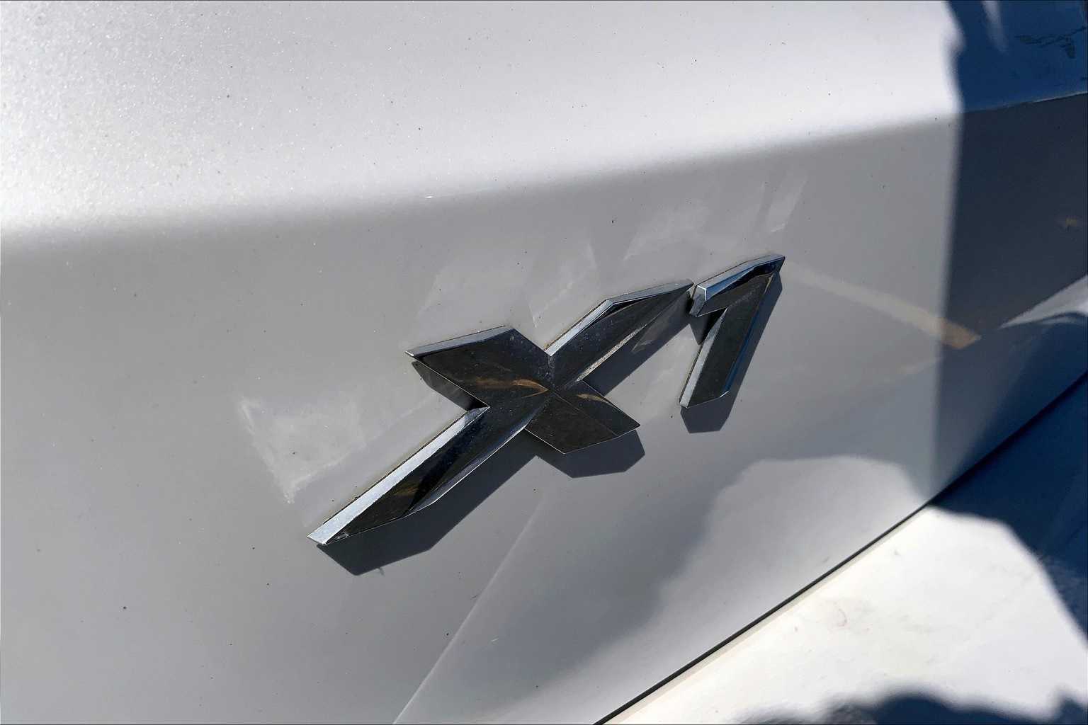 Thumbnail: 2023 BMW X1 - 12