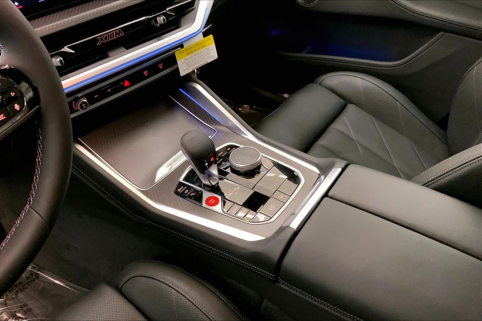 Thumbnail: 2026 BMW XM - 17