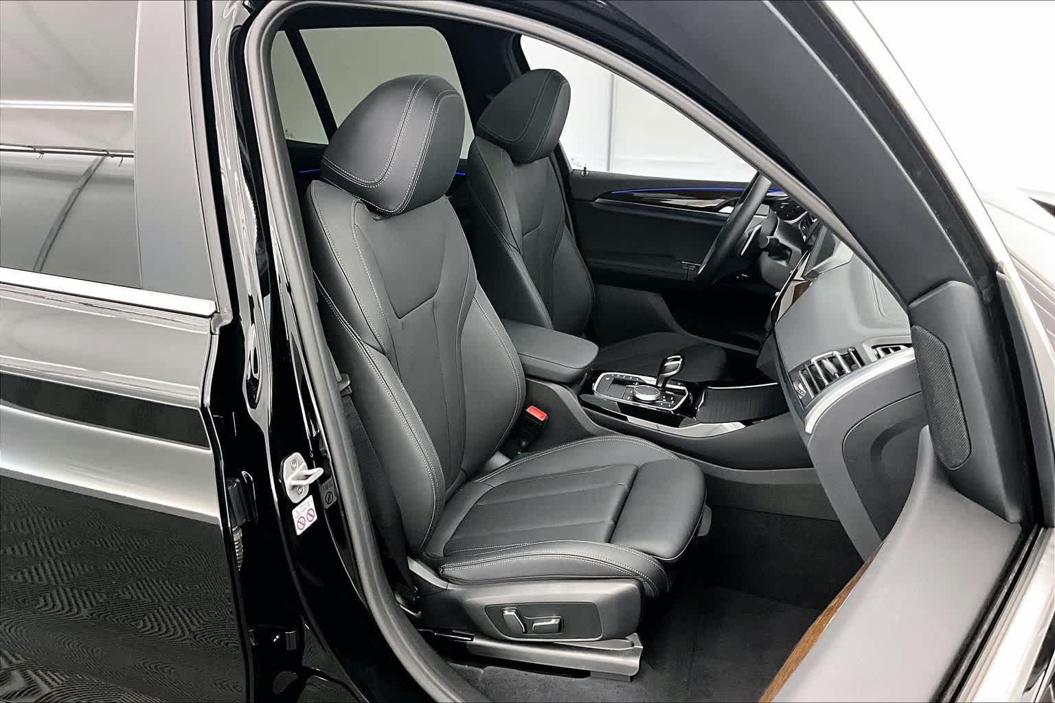 Thumbnail: 2024 BMW X3 - 13