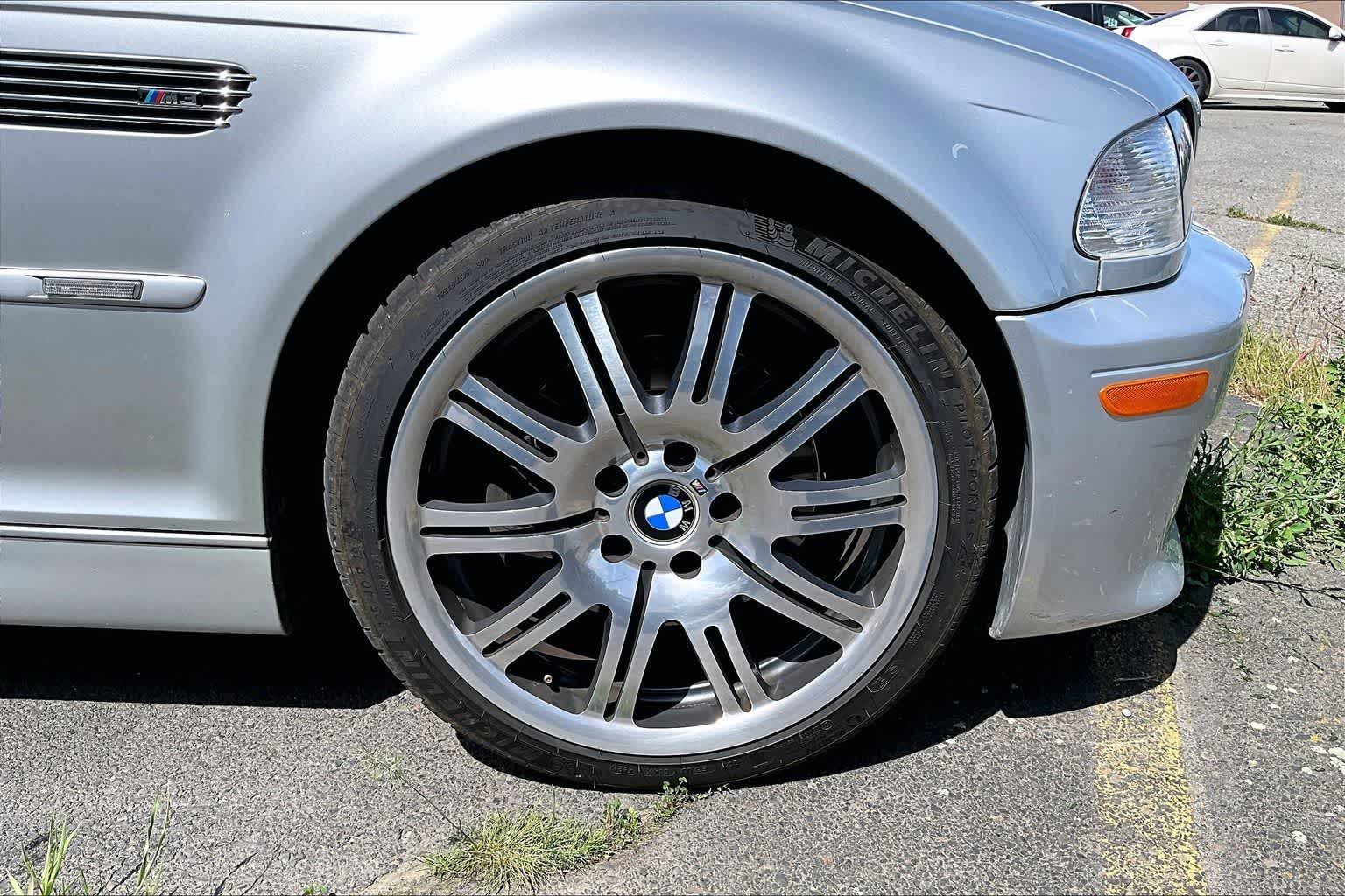 Thumbnail: 2004 BMW M3 - 13